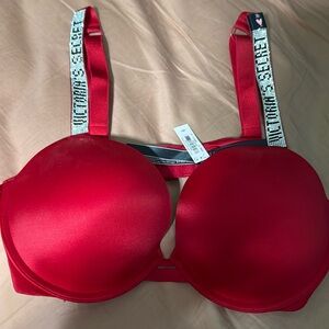 Victoria Secret very sexy push up